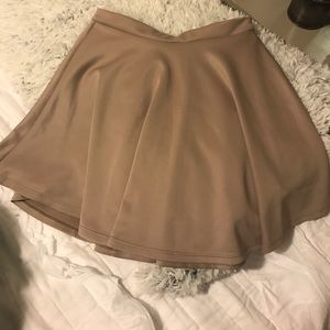Love Culture Stretch Fabric Skirt