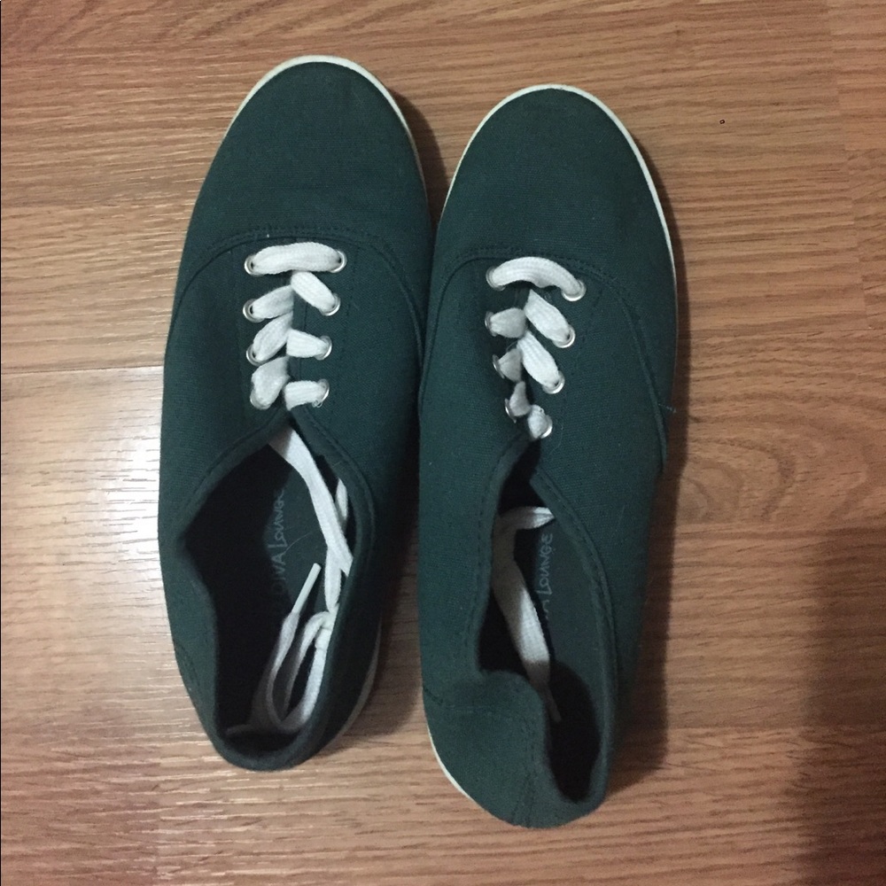 Keds green sneaks!