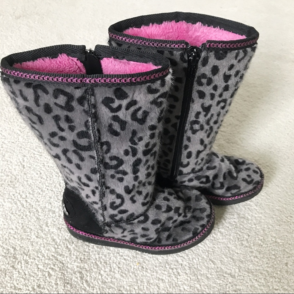 KIDS SKECHERS WINTER BOOTS