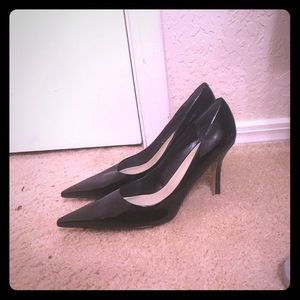 Nine West pumps black