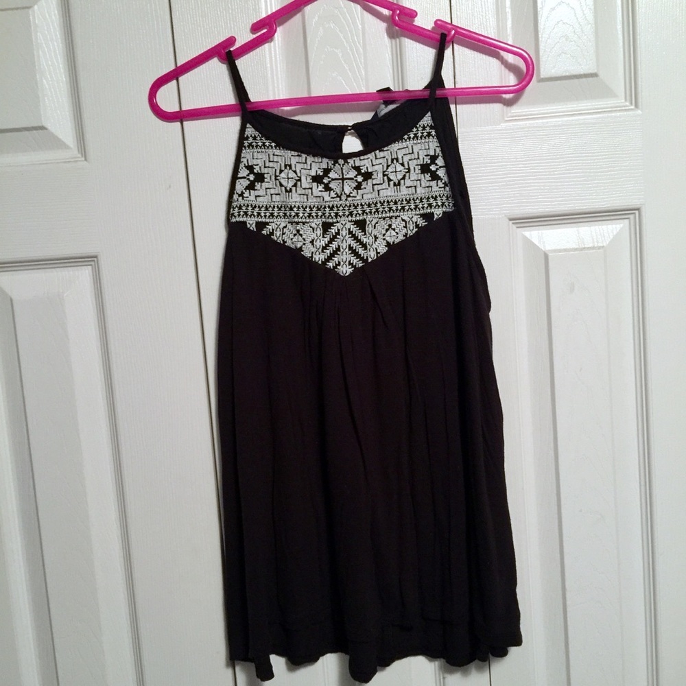 SALE • Black and White AE Tank