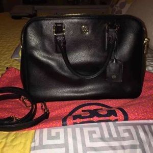 SOLD Tory Burch Robinson tote