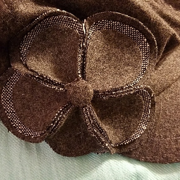 Hat - Picture 4 of 4