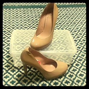 Tan Vince Camuto Pumps