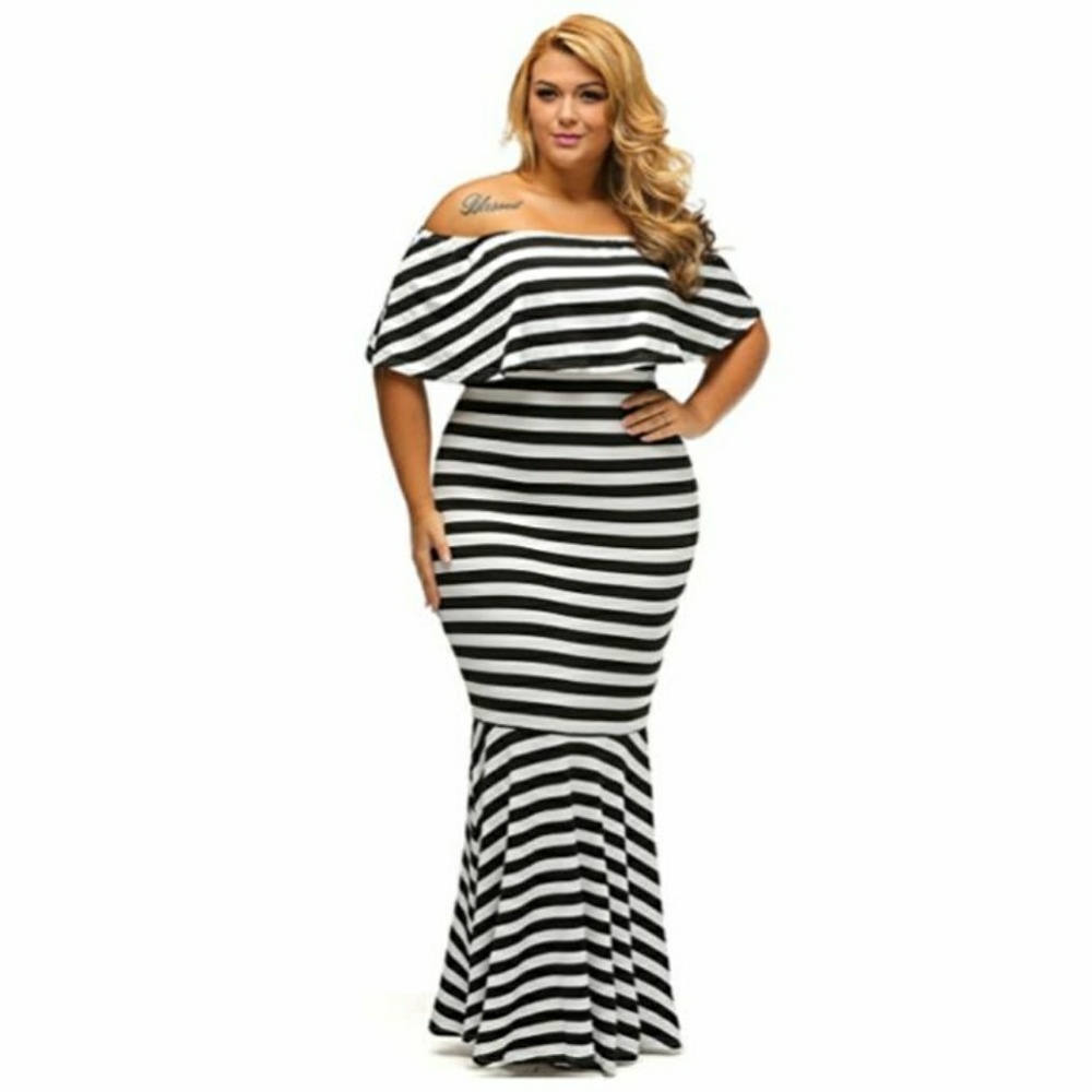 HOST PICK!🎉 Plus Stripe Mermaid Off Shoulder Maxi