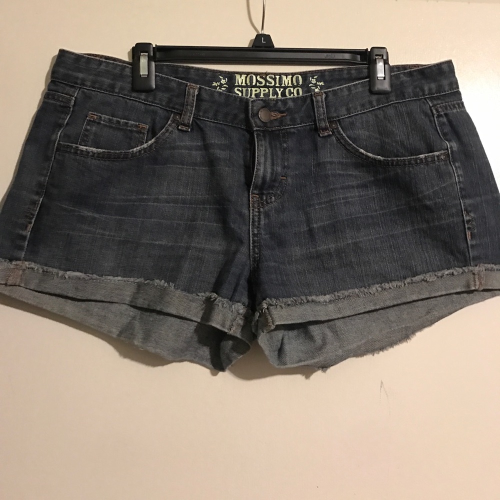 Mossimo Supply Co. Jean Shorts!