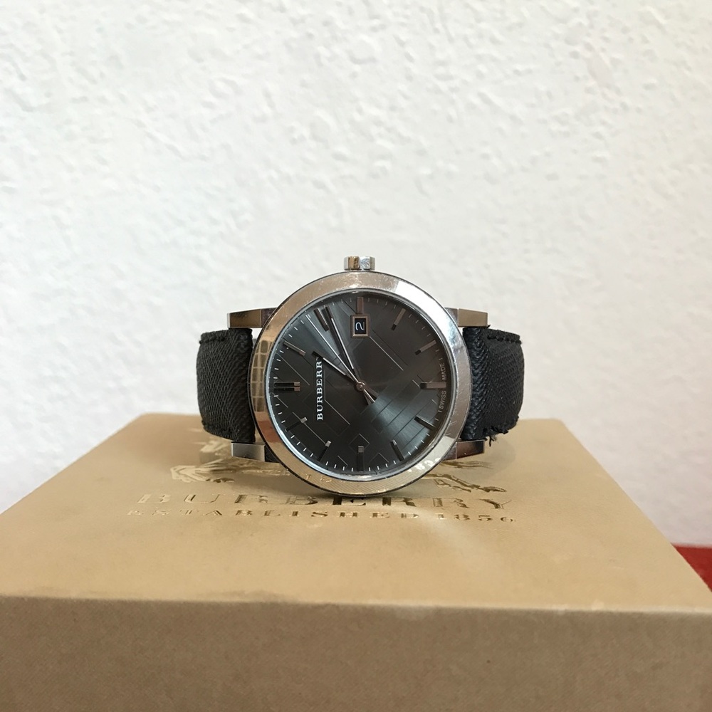 Pre Owned Burberry 38mm Men's Watch
