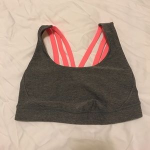 Lululemon sports bra -Size 4