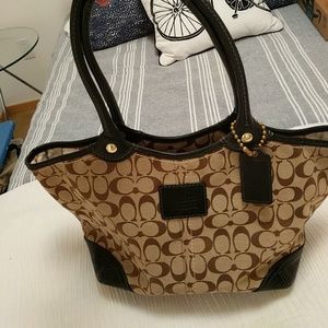 Coach shoulder bag