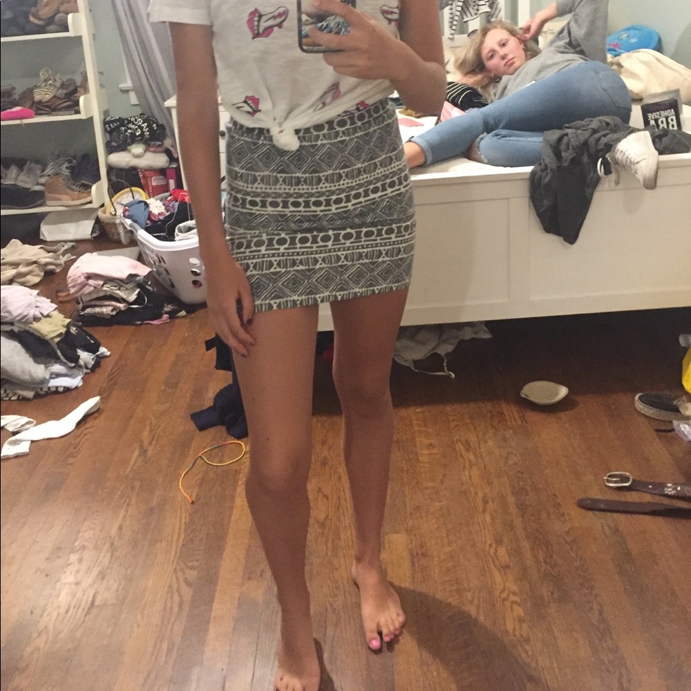 Brandy Melville pencil skirt