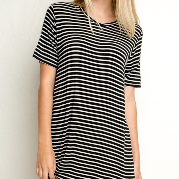 Brandy Melville Dresses & Skirts - Brandy Melville striped shirt dress