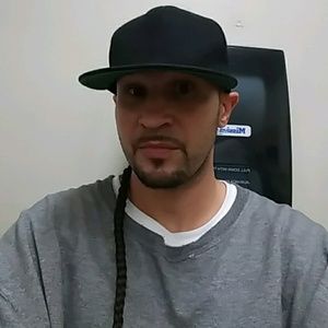 Meet your Posher, Christopher