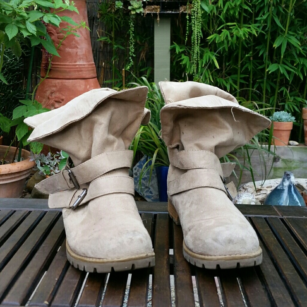 Tan boots