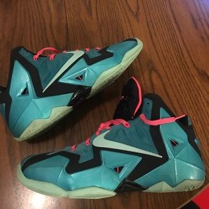 Lebron 11 south beach