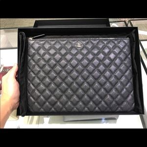 2016-2017 Chanel o case pouch