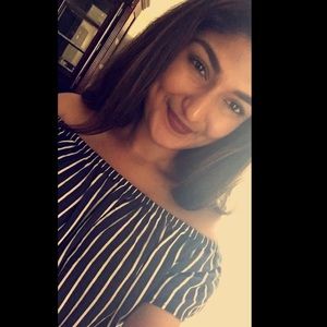 Meet your Posher, Nadia