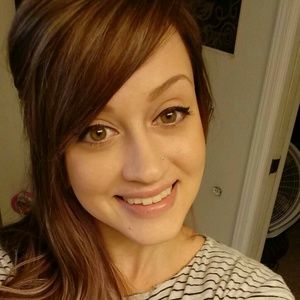 Meet your Posher, Maya