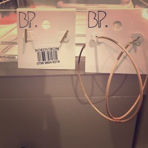 NWT - Gold bar and large hoop earrings - set of 2