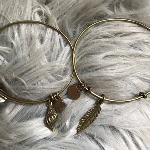 SALE✨Alex & Ani Gold Bracelets Bangles CLOSING