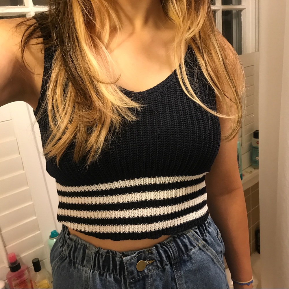 Preppy knit crop