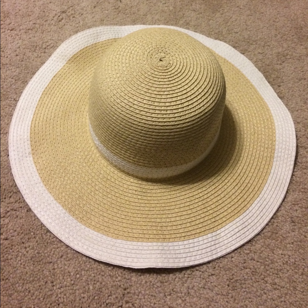 Forever 21 Sun Hat