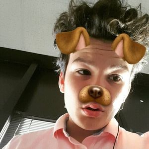 Meet your Posher, Logan