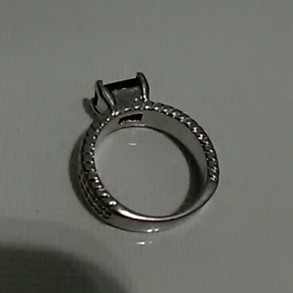 925 ring - Picture 3 of 4