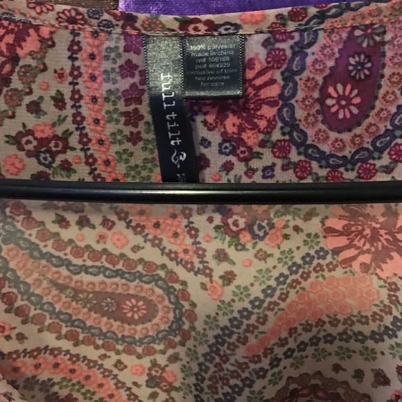 Full tilt sheer blouse - Picture 3 of 3