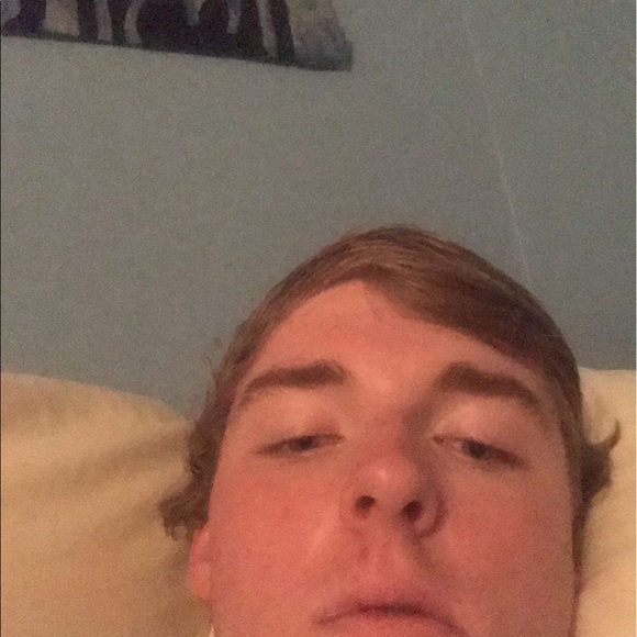 Meet your Posher, Chris - Picture 1 of 1