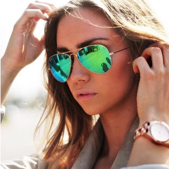 Ray Ban RB3025 Large Aviator Sunglasses - Picture 2 of 7