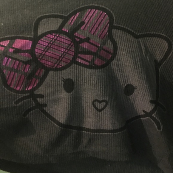 Hello kitty sweater - Picture 2 of 3