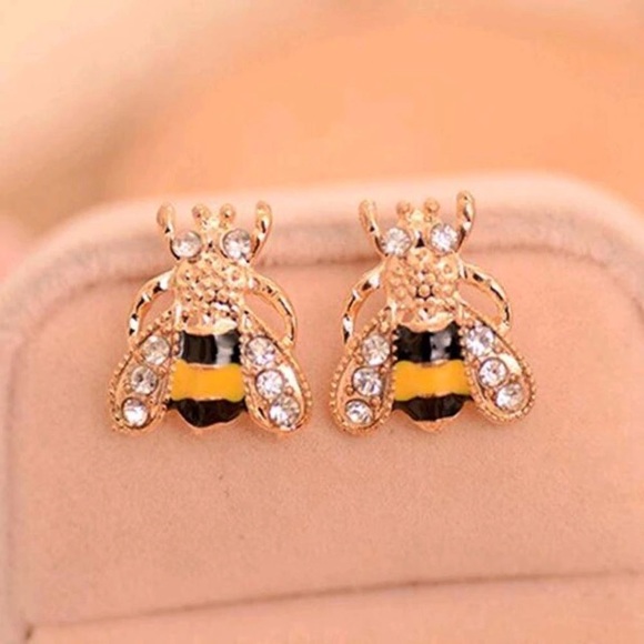🛍 Bumblebee Stud Earrings Bee Bug Rhinestone New - Picture 2 of 5