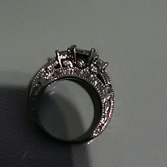925 ring - Picture 2 of 4