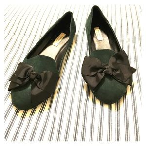 Vera Wang Simply Vera Loafers