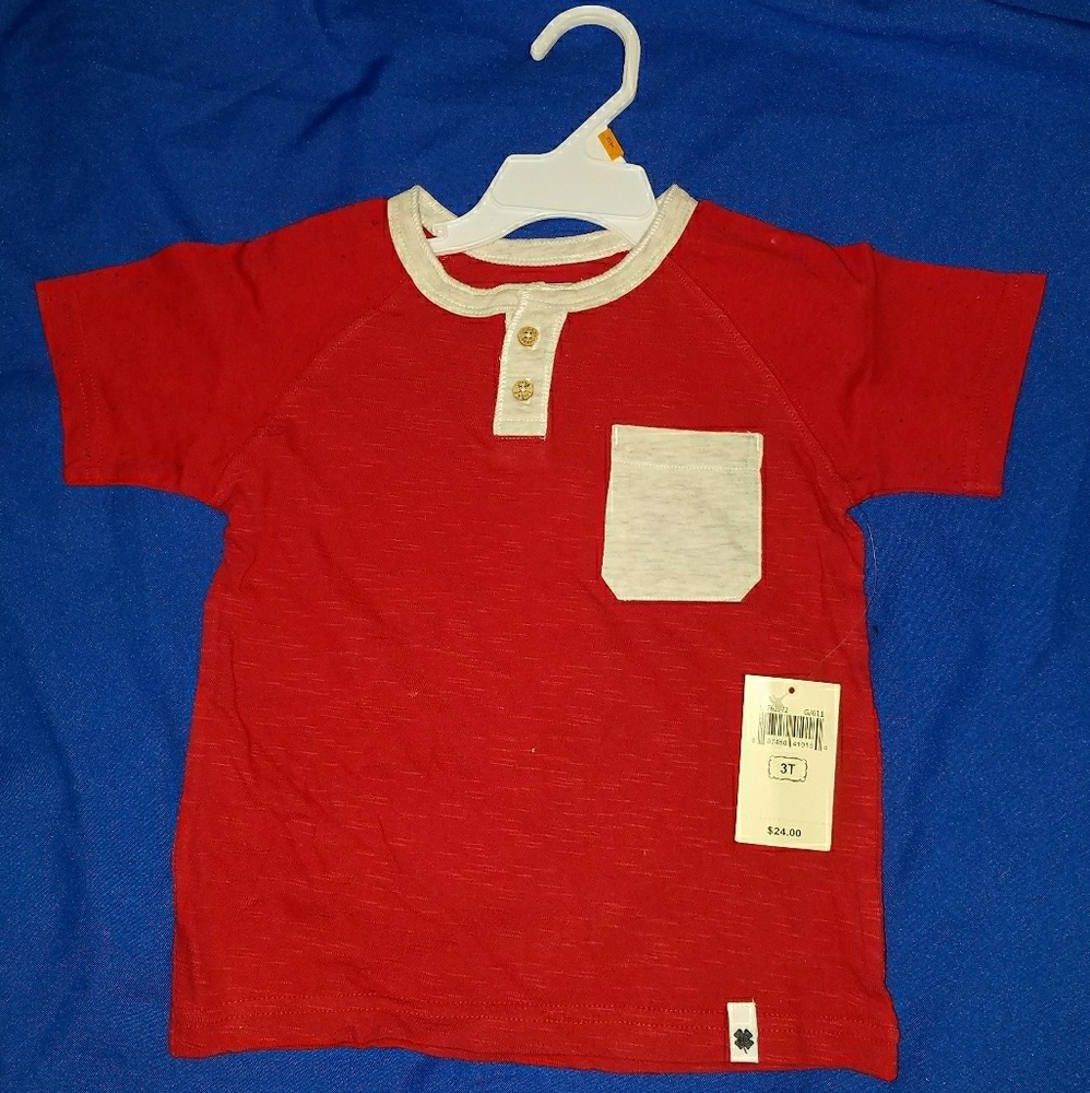 Short sleeve tee