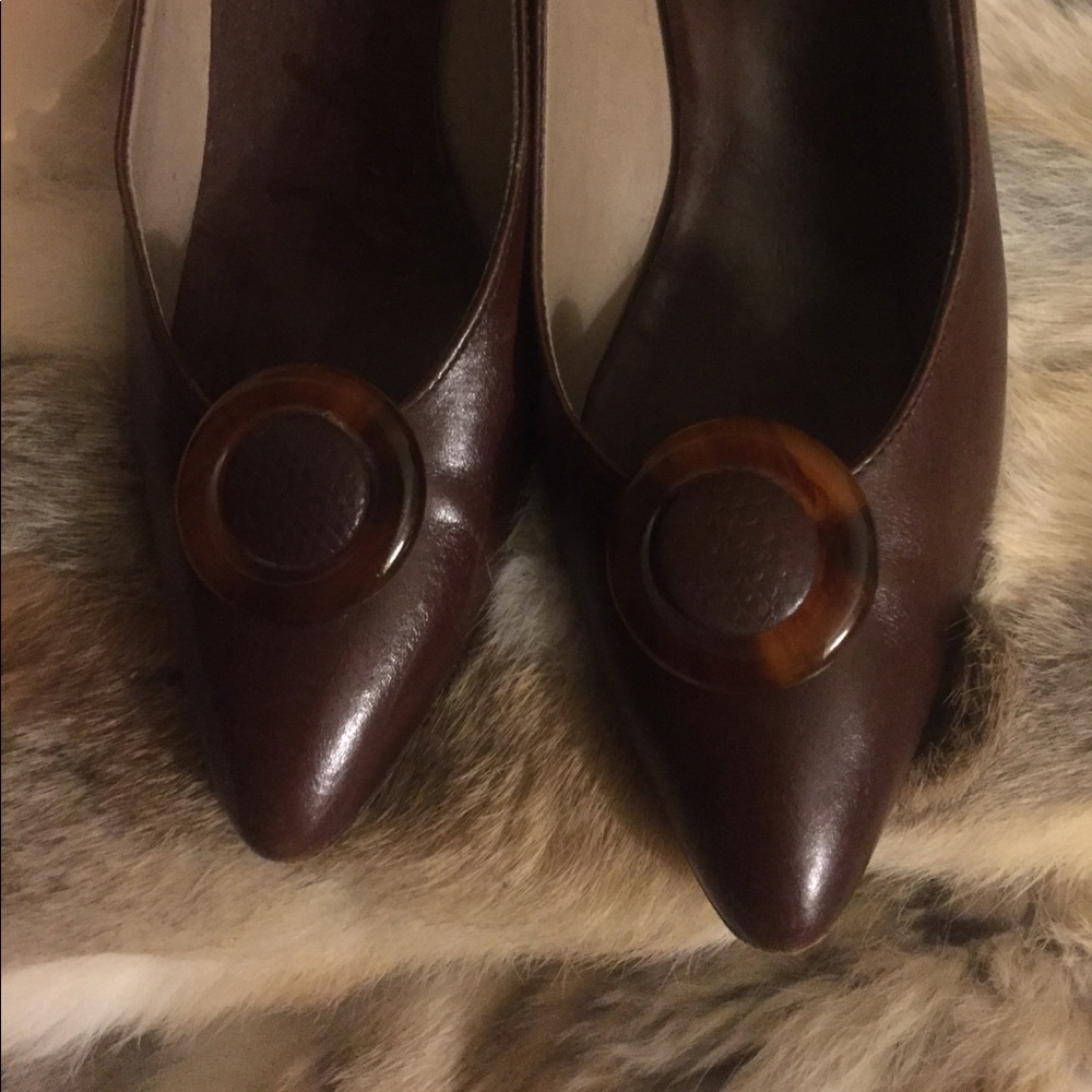 Brown Pumps - image 4
