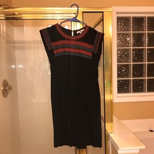 Black embroidery dress!