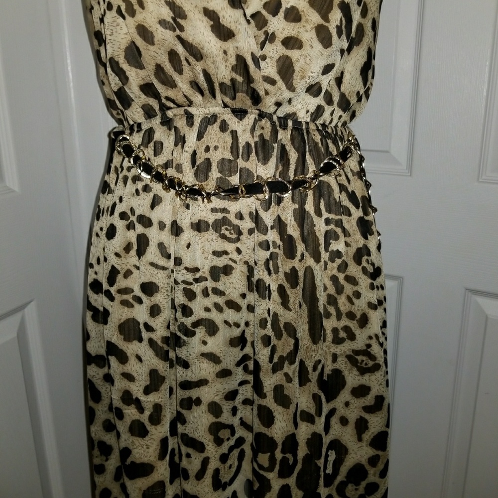 Long Dress - Picture 2 of 4