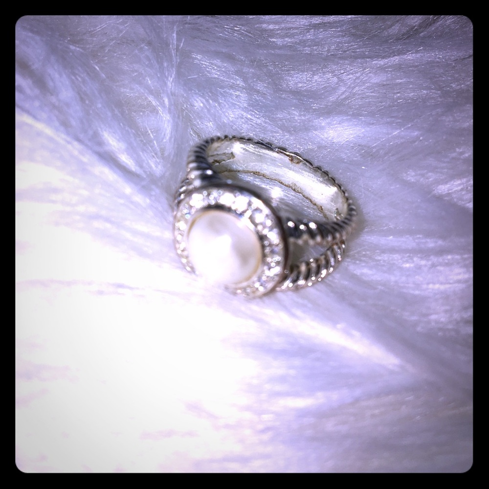 Faux pearl ring