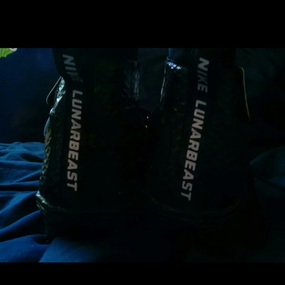 Nike lumarbeast cleats