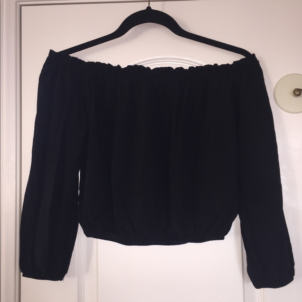 Brandy Melville Off Shoulder Top
