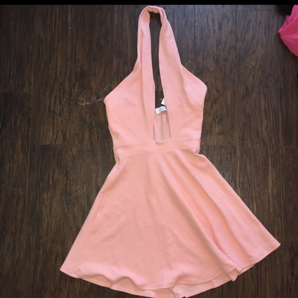 Stella Laguna halter dress - Picture 1 of 6