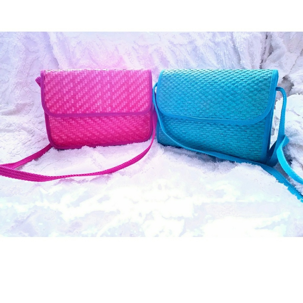 Vintage Straw Woven Clutch