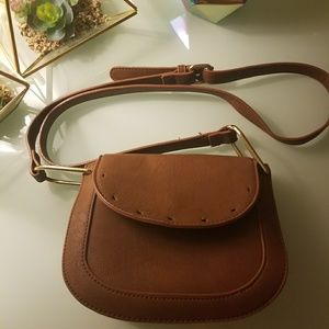 Brown shoulder/crossbody bag