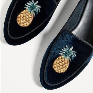 Zara velvet flat shoes with pineapple embroidery