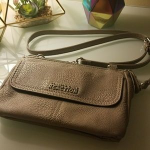 Kenneth Cole crossbody/shoulder bag