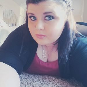 Meet your Posher, Abigail