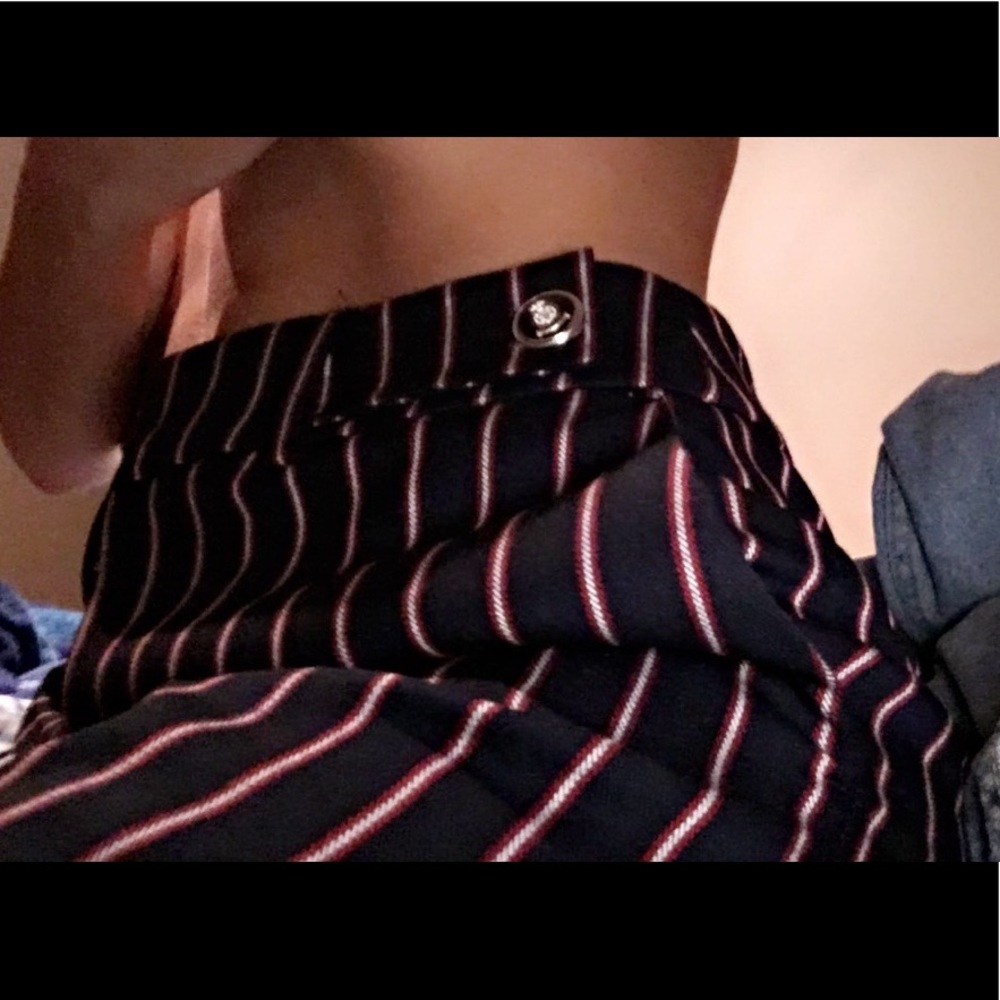 BRAND NEW : Zara Trousers - Small