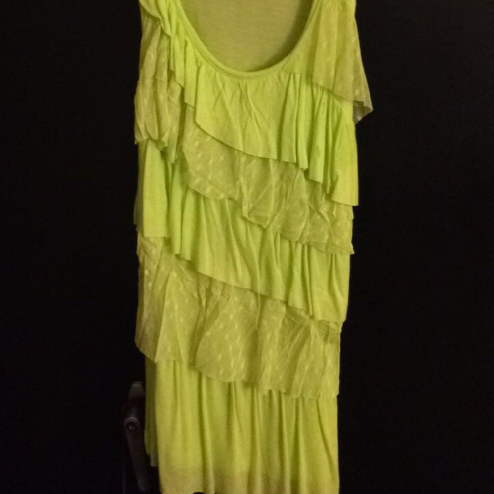 Top - Picture 2 of 3