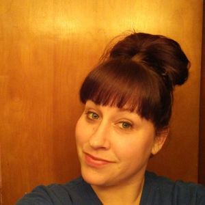 Meet your Posher, Angela